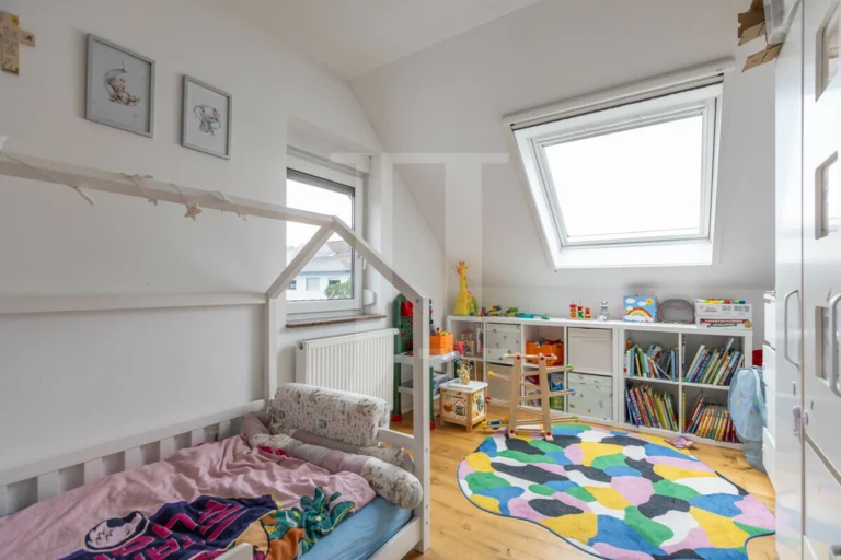 Gepflegtes Reihenendhaus in Pinache