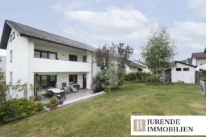 Saniertes Einfamilienhaus in schöner Lage von Dürrmenz